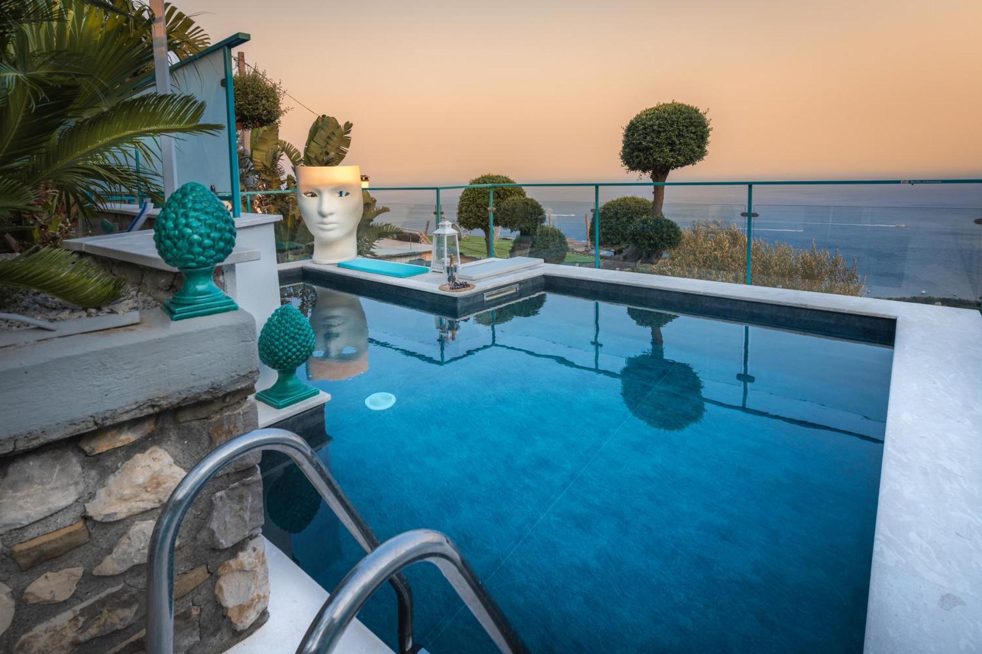 Villa Islamorada Pool And Sea View 马萨鲁布朗斯 外观 照片